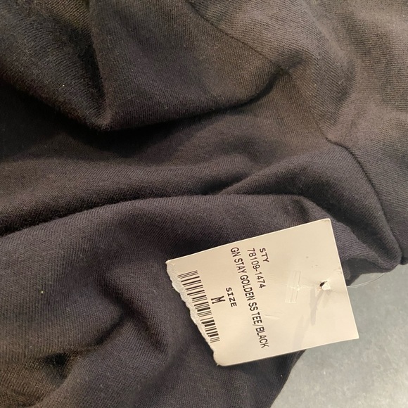 NWT Golden Nugget Size M Stay Golden Glitter Print Black Short Sleeve Tee Shirt - Picture 10 of 10